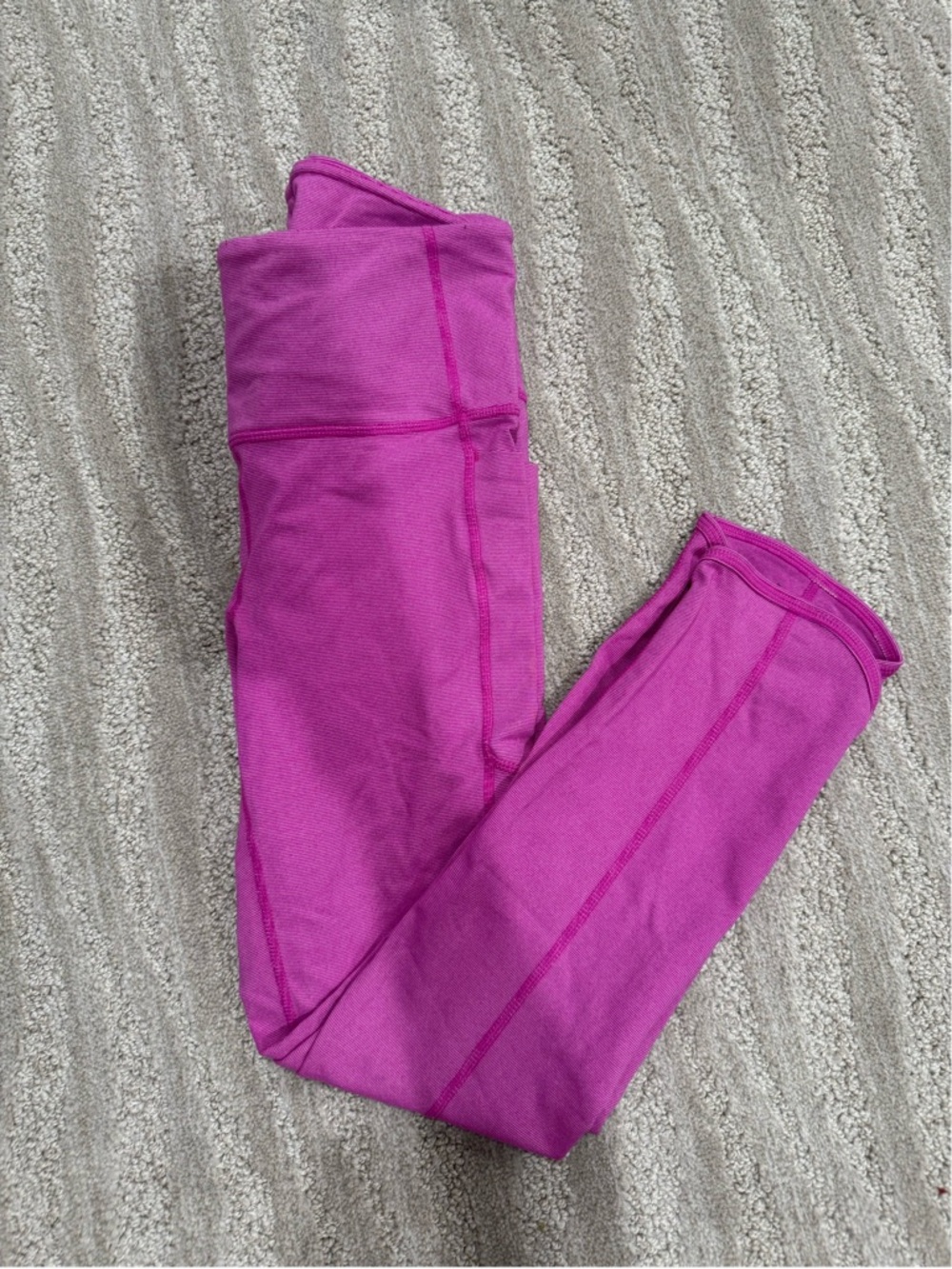 Athleta Women’s Bright Magenta Active Leggings
